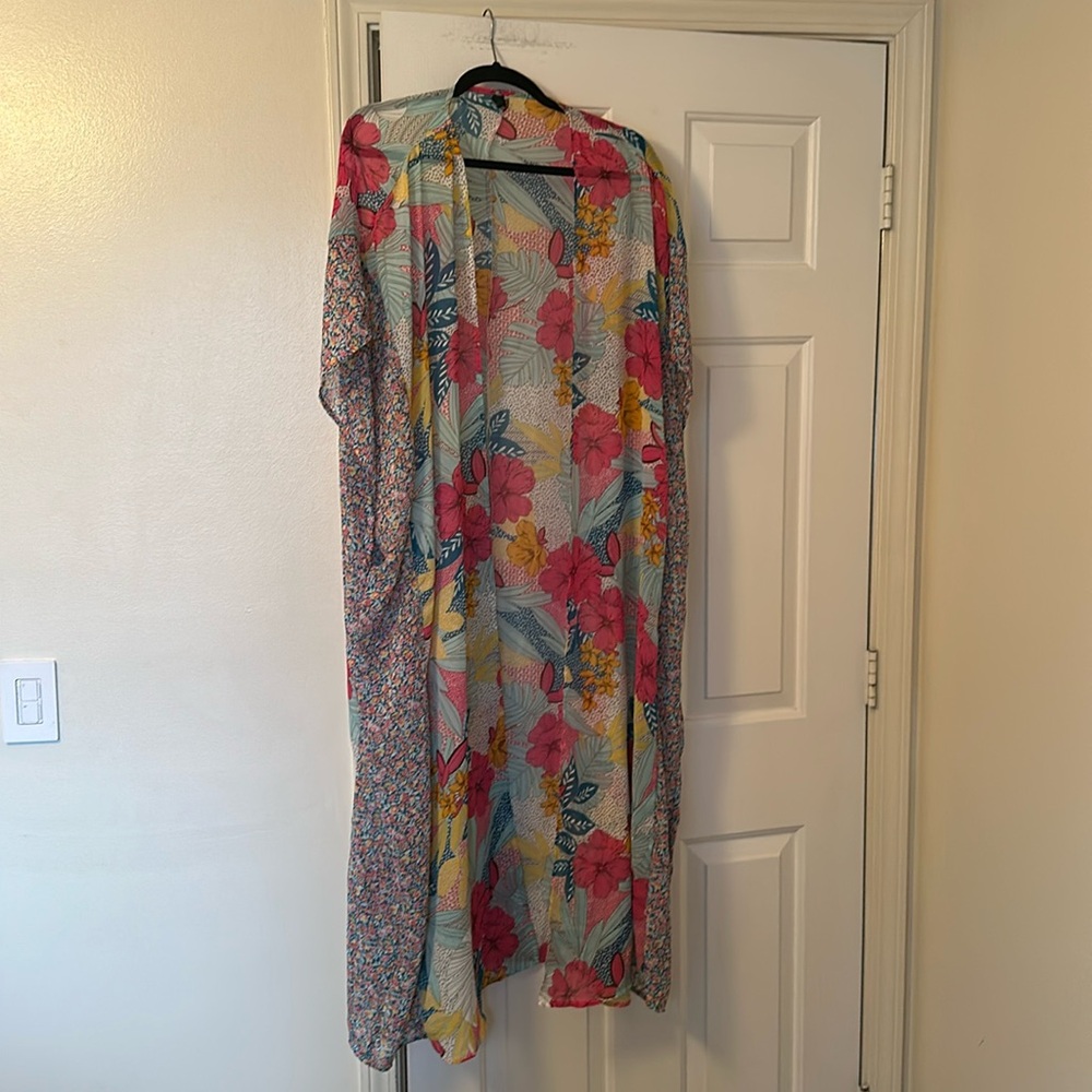 Lane Bryant floral kimono